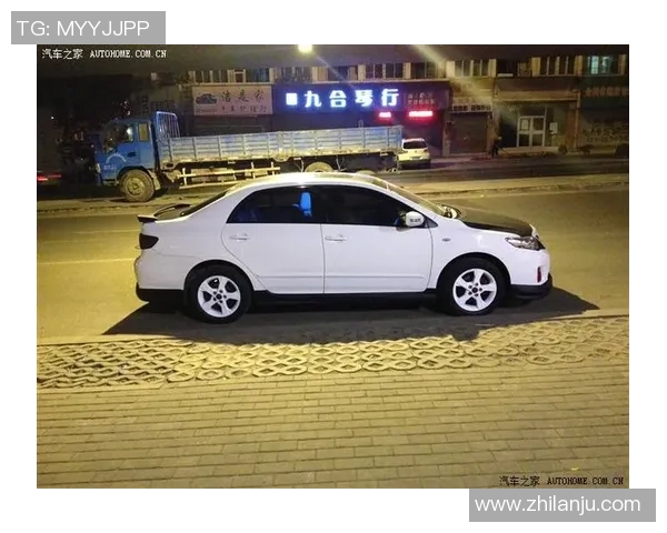 足球明星卡卡的豪华跑车背后的故事与魅力揭秘